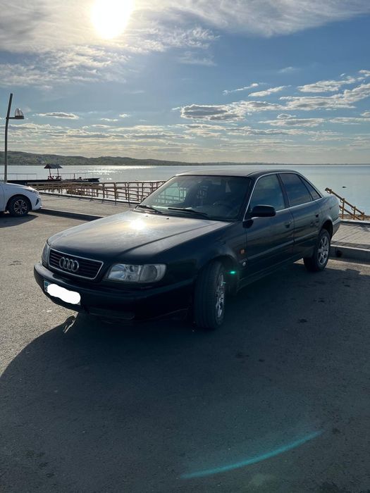 Продам Audi A6 C4