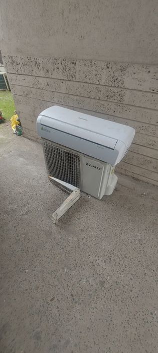 Vand ac vortex dat jos de la cineva care nu la mai vrut perfect functi