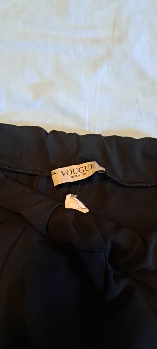 Tenuta de birou sacou cu pantaloni