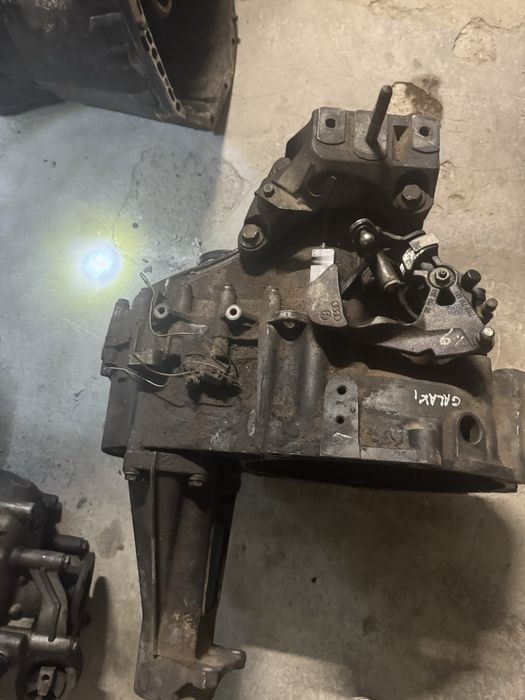 Скоростна кутия Галакси Алхамбра Шаран 1.9 6 скорости Sharan Galaxy