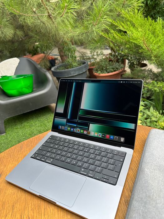 MacBook Pro 14 M2 Pro 16/512
