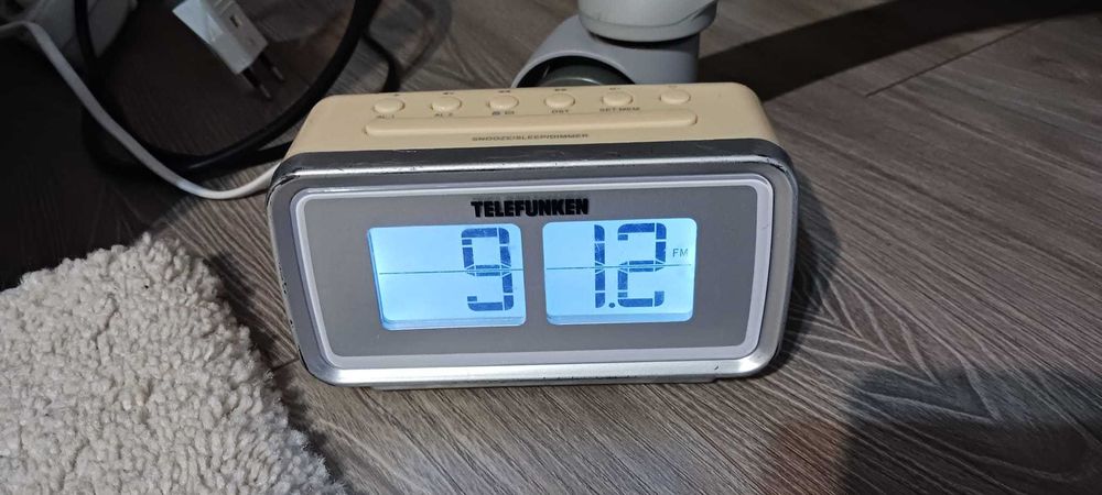 Radio ceas telefunken Pitesti • OLX.ro