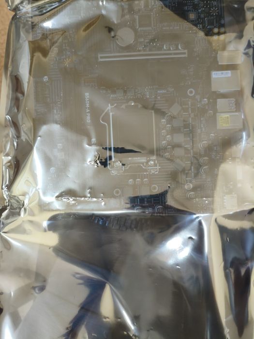 B 560 материнская плата