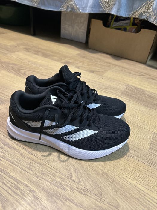 Adidas кроссовка сатылады‼️