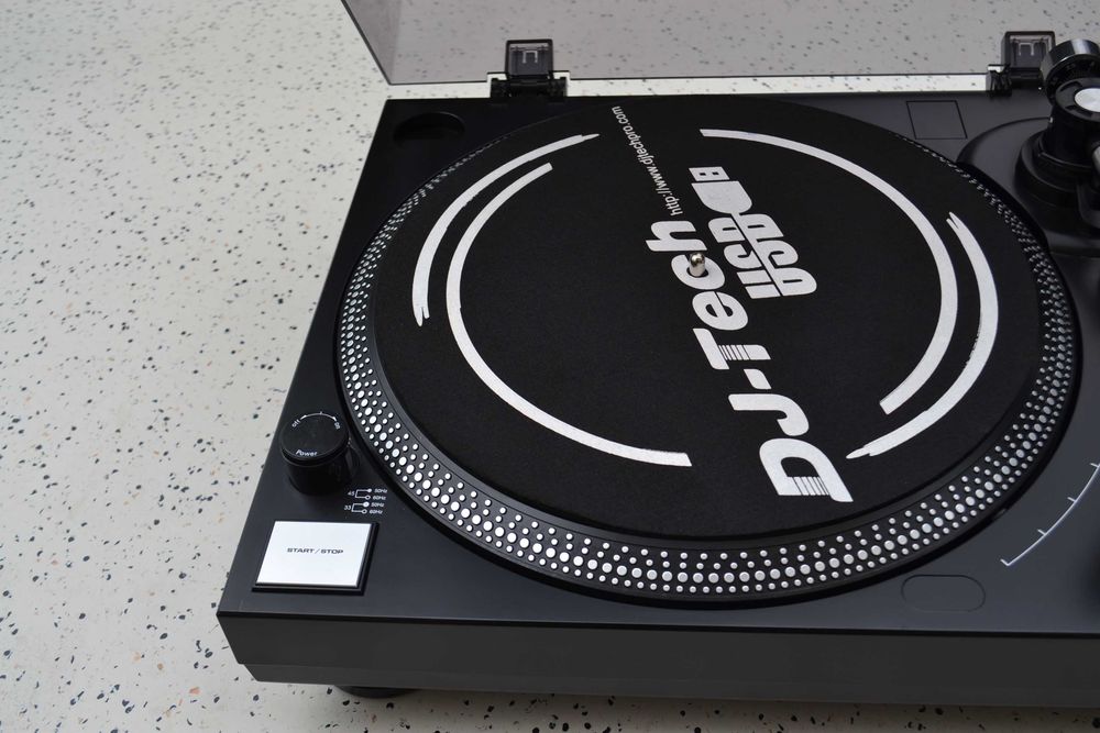Pick up DJ Tech model Vinyl USB 5 C