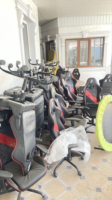 Игровые кресла 1st player