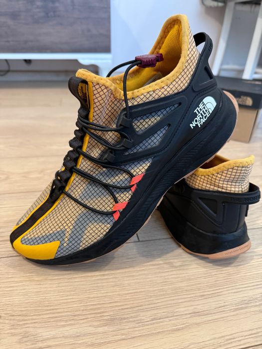 Маратонки The North Face