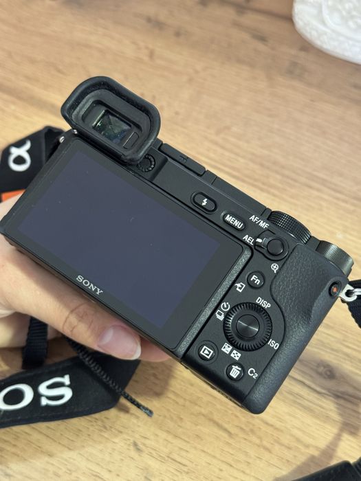 фотоаппарат/видеокамера sony a6400