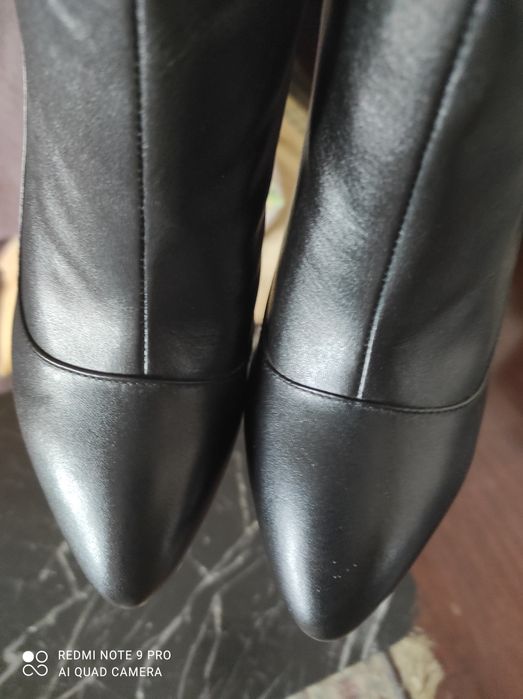 Продам обувь новая