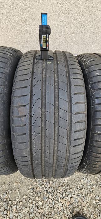 Jante R18 Anvelope original Mercedes E-Klasse 245/45 R18 275/40 R18 senzori Pirelli