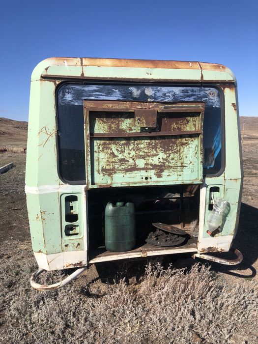 Вагон дом на колесах.