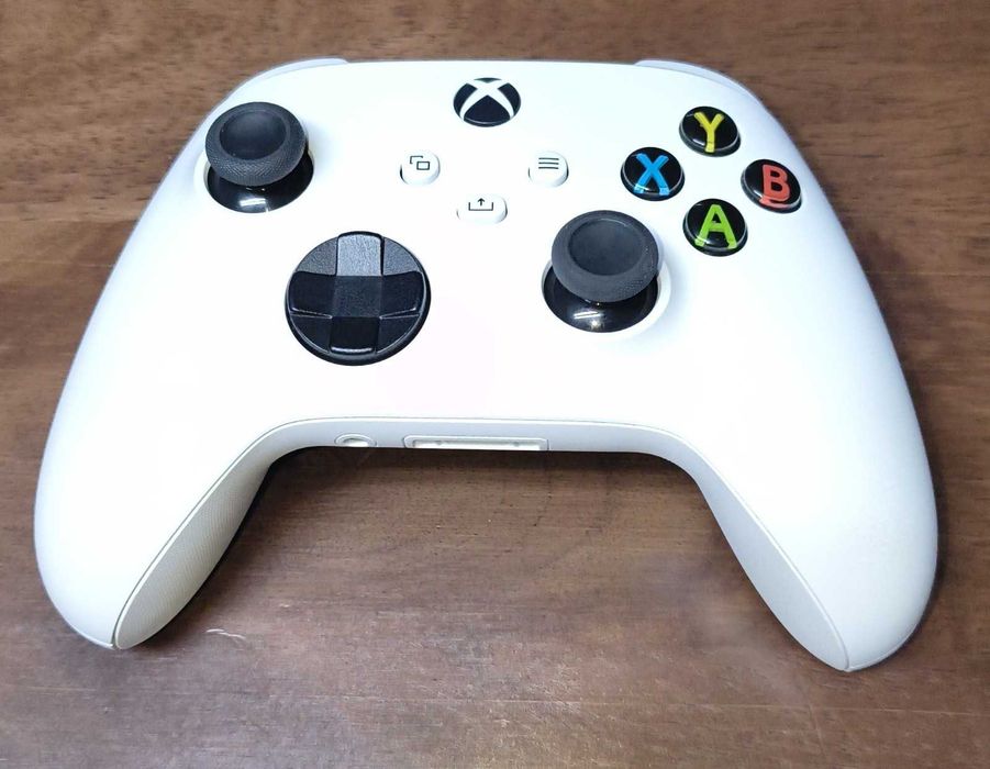 Беспроводной контроллер Microsoft Xbox Series X|S Robot White