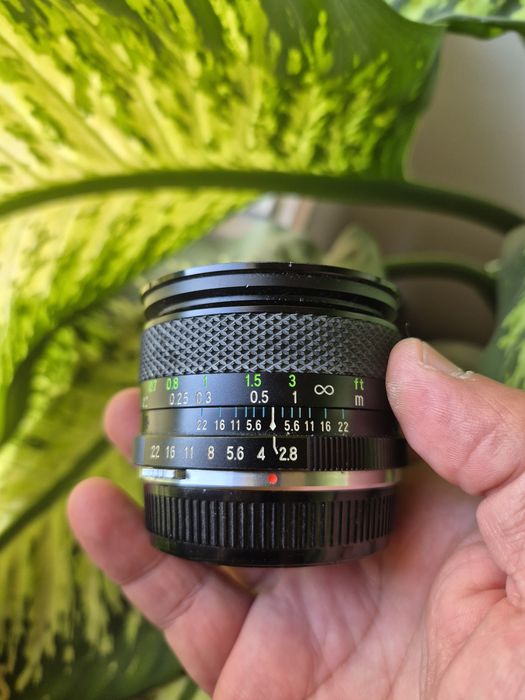Obiectiv manual focus Soligor 20mm f2.8 montura Olympus om