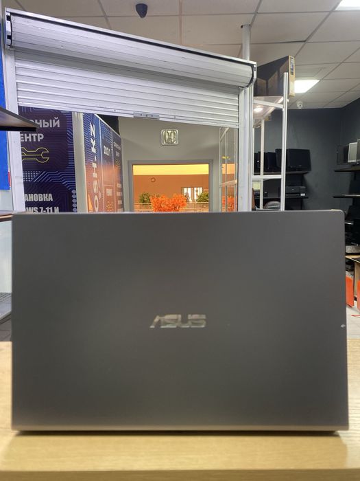 Ноутбук Asus i3-10th/RAM8/SSD256/UHD Graphics
