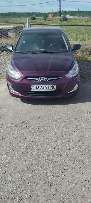Hyundai Solaris 2011