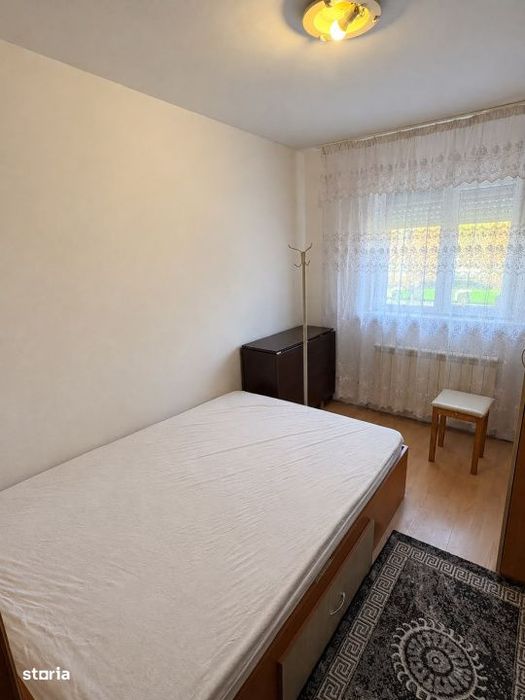 Apartament 3 camere, 60 mp, zona Craiovita Noua