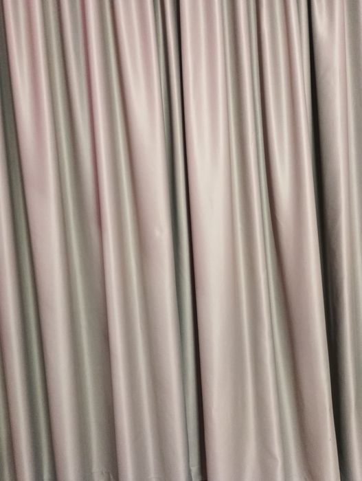 Два броя завеси от качествен блекаут