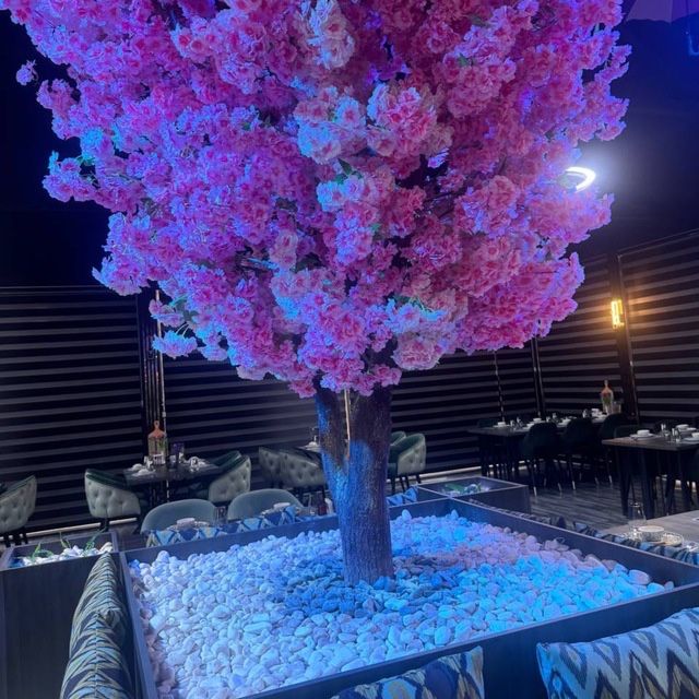 Oq qora tosh Galka. Белый  декоративни Галка камен