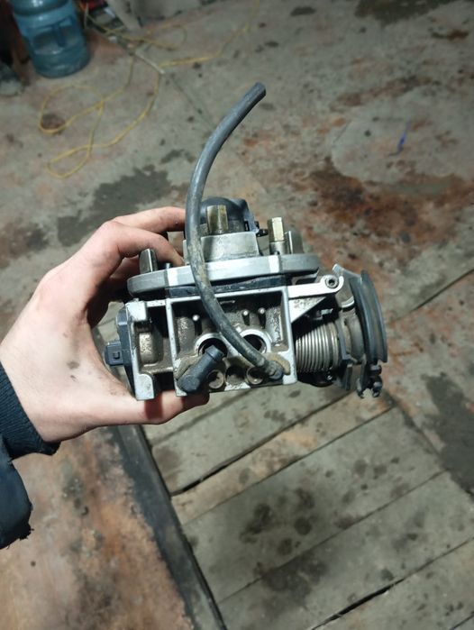 Продам моно впрыск гольф 3 1.6, 1.4