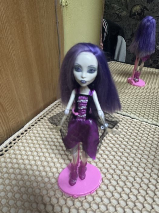 Продам куклу монстр  хай!