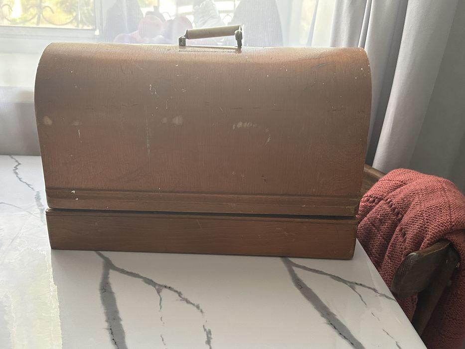 Старая Швейная машинка