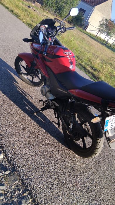 Vând Honda CBF 125
