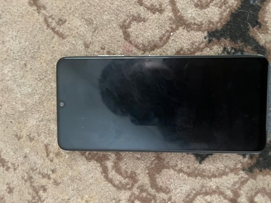 Продаю телефон Samsung galaxy a 32
