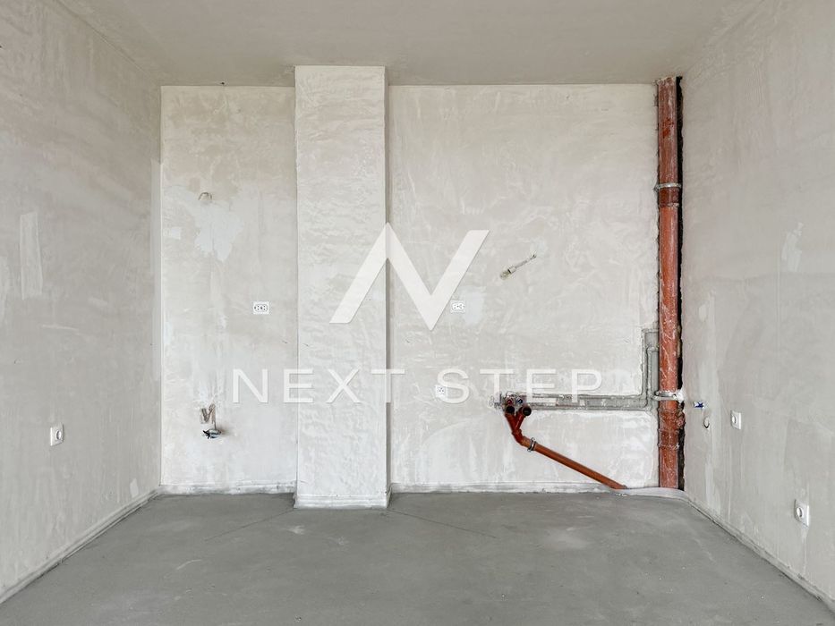 Продава се Тристаен апартамент в Пловдив, Тракия - 96 кв.м за 771 €/кв.м - Снимка #3