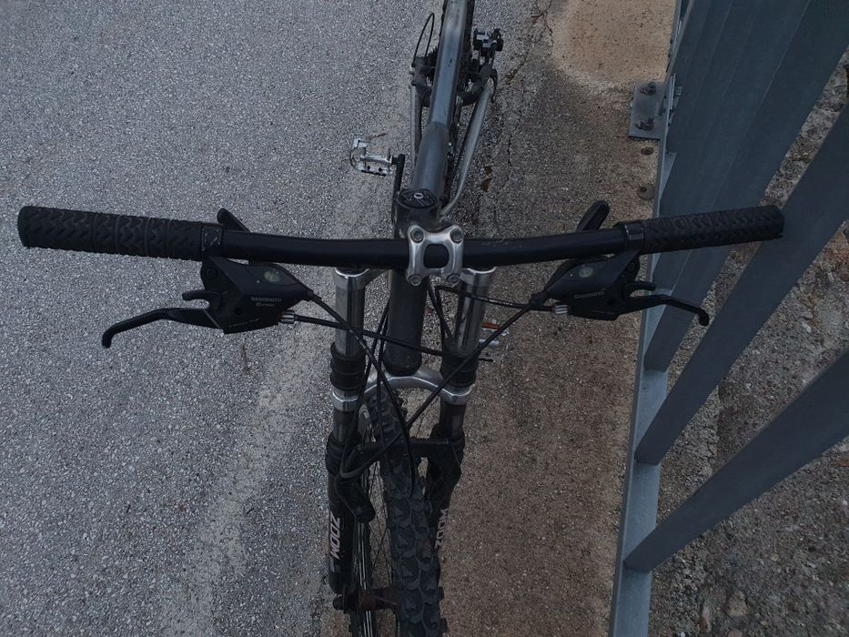 Колела комплект, €230 и €340, а двете €520