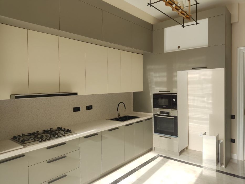 Корпусная мебель любой сложности под заказ.