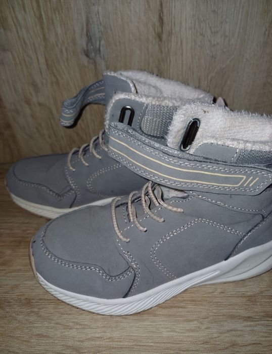 Кецки и ботушки 30 -ти номер