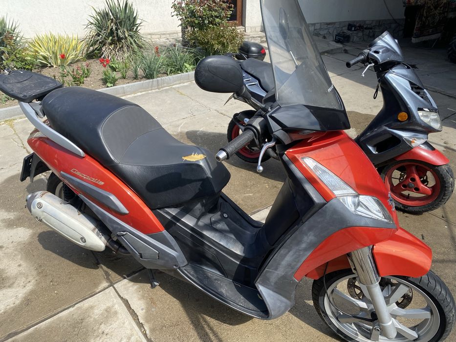 Vand scutere de 50 cc