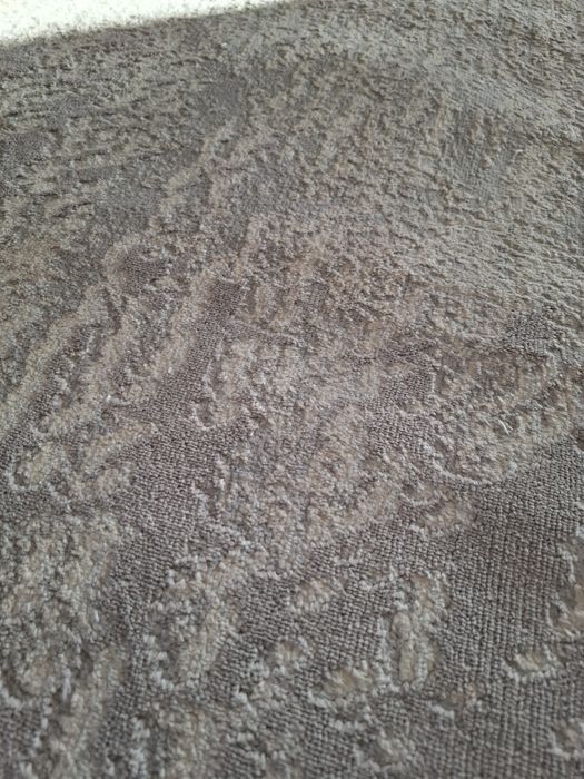 Продам ковер в отличном состоянии