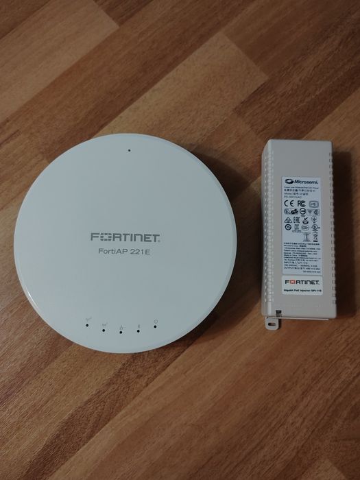 Acces point FORTINET FortiAp-221E +Injector