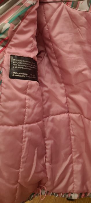 Куртка на осень 152см