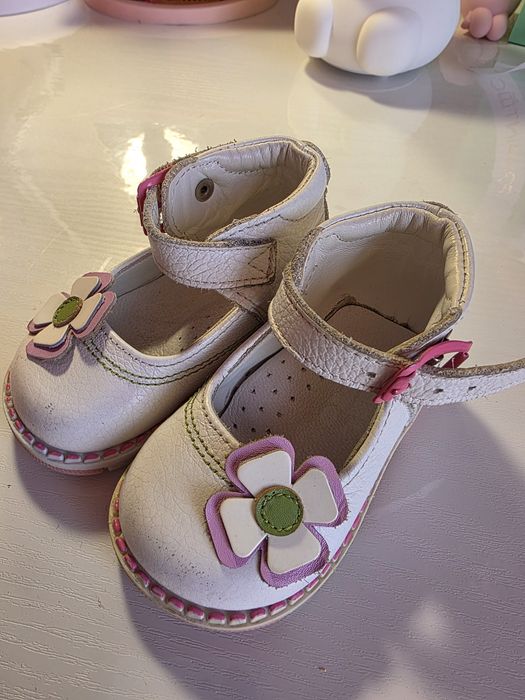 Сандали для девочки