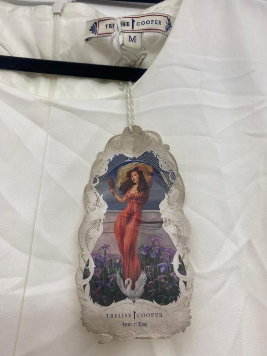 Vand rochita deosebita , noua , Trelise Cooper