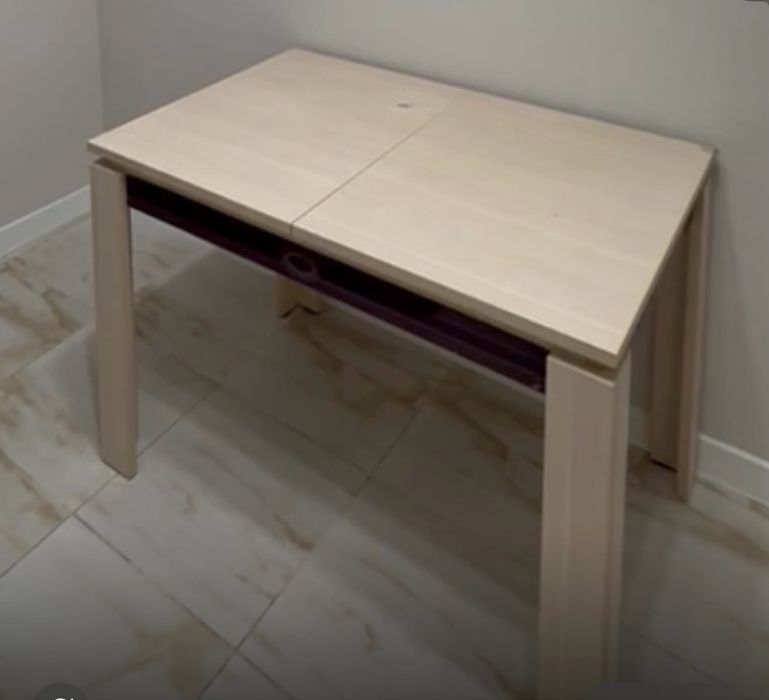 срочно продам! кухонный стол