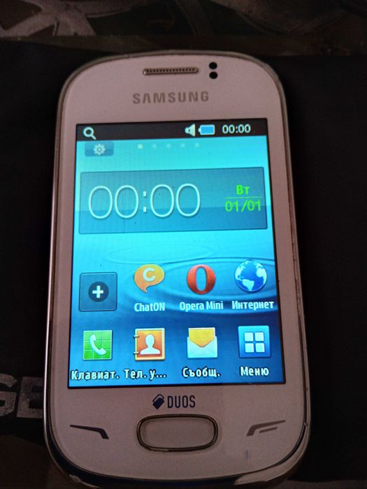 Телефон  Samsung Rex 70 (GT-S3802)