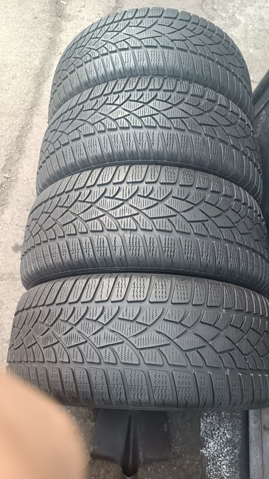 245/45/18 Dunlop