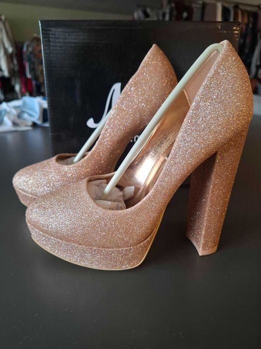 дамски високи токчета