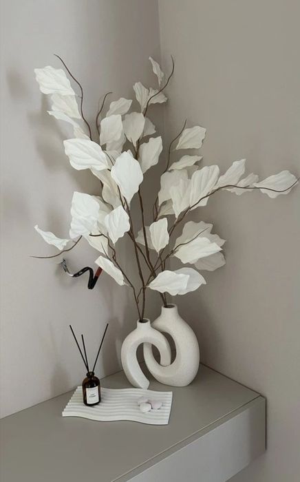 Керамическая ваза для цветов и сухоцветов интерьерная