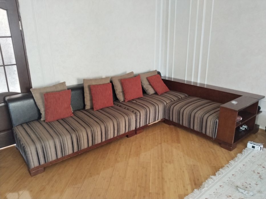 Продам Диван  модуль бу