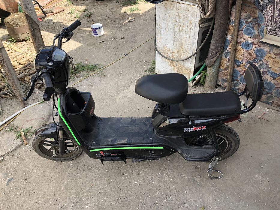 Продам Электро Скутер SK8 !