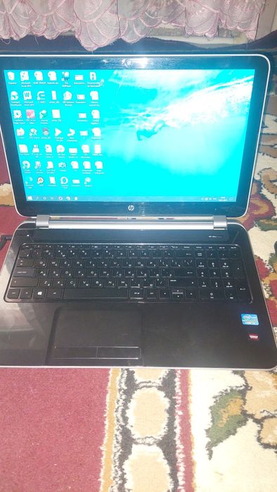 Ноутбук токда ишлайди