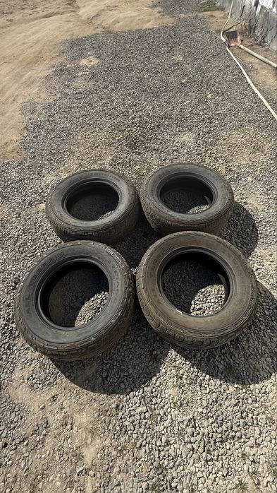 4шт аяқ сатылады 225/70/16 жағдайы өте жақсы 4,5ай тағылған