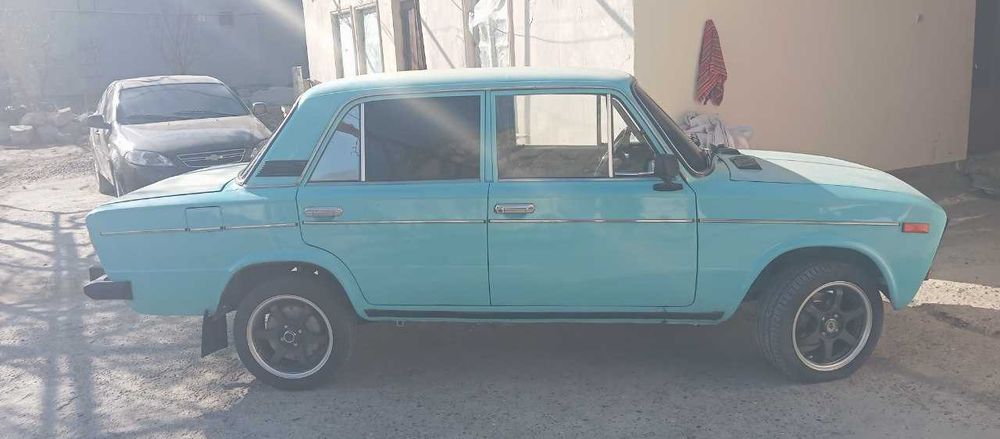 Vaz 2106 sotiladi
