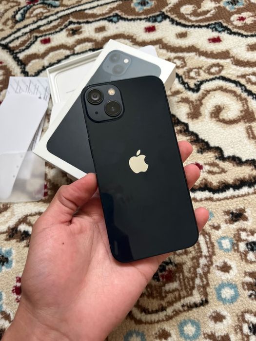 iPhone 13 вся родне