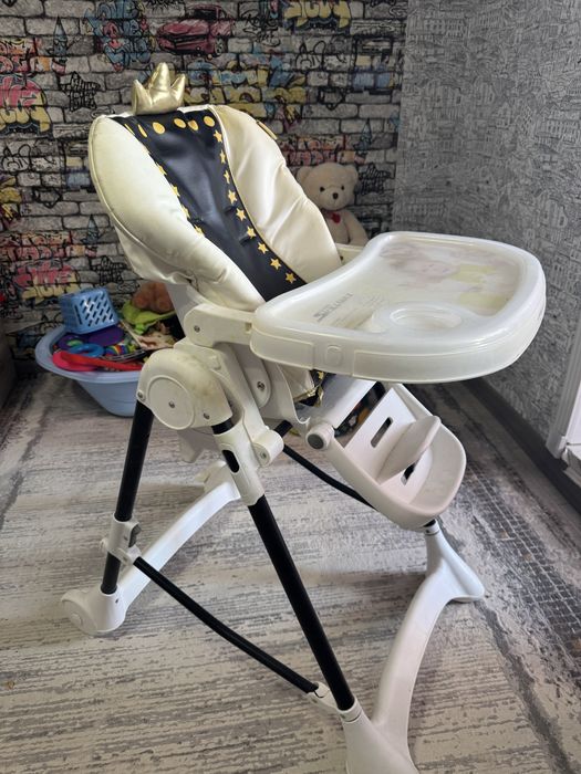 Продам детский столик