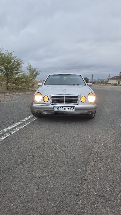 Продам мерседес w210